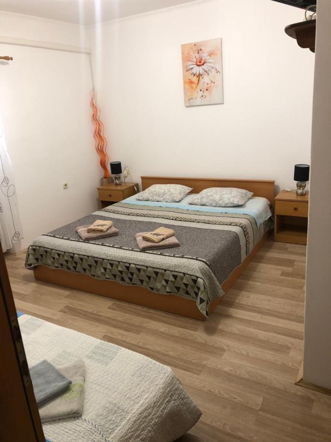 Apartmani Luiza Cres Luaran gambar